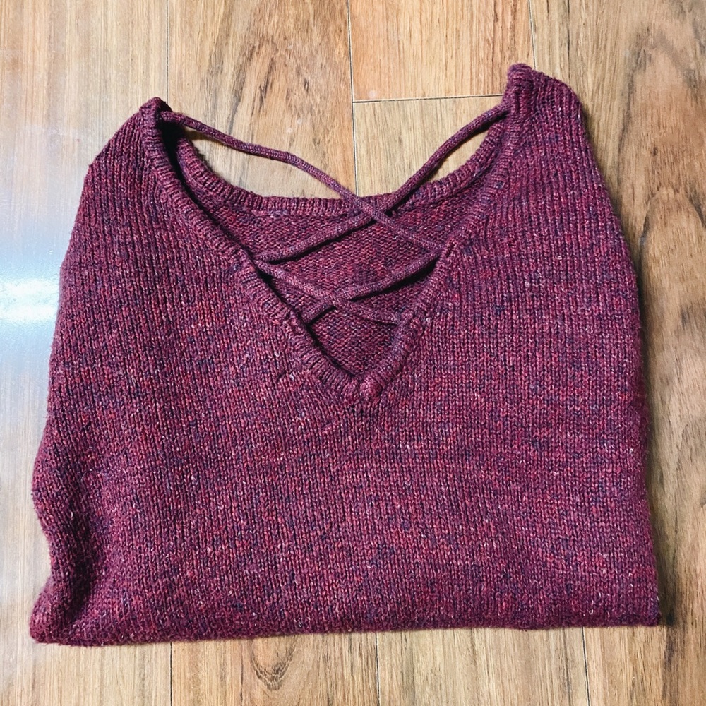 American Eagle Burgundy Sweater